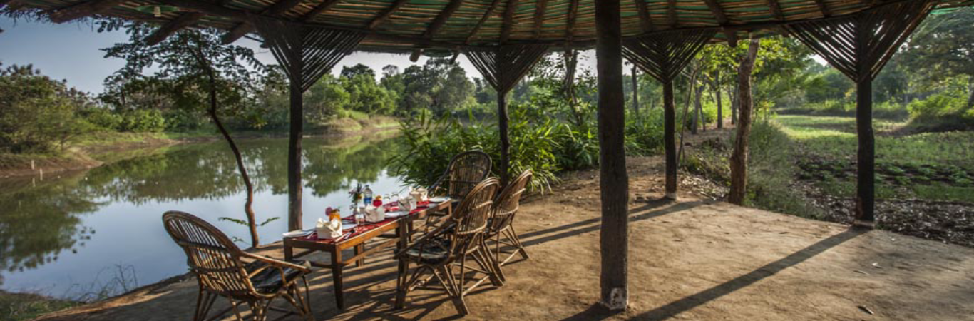 Gol Ghar - The Lakeside Dining